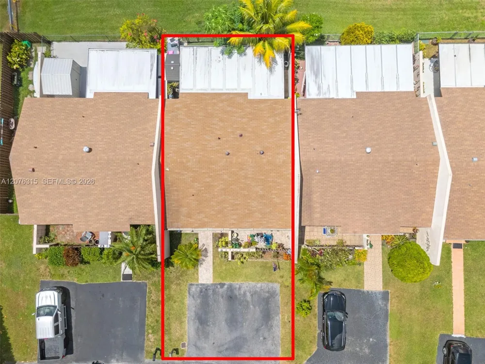 12202 SW 111th Ln Miami, FL 33186
