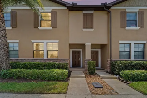 4260 FENNWOOD COURT