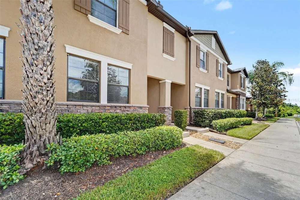 4260 FENNWOOD COURT Wesley Chapel, FL 33543