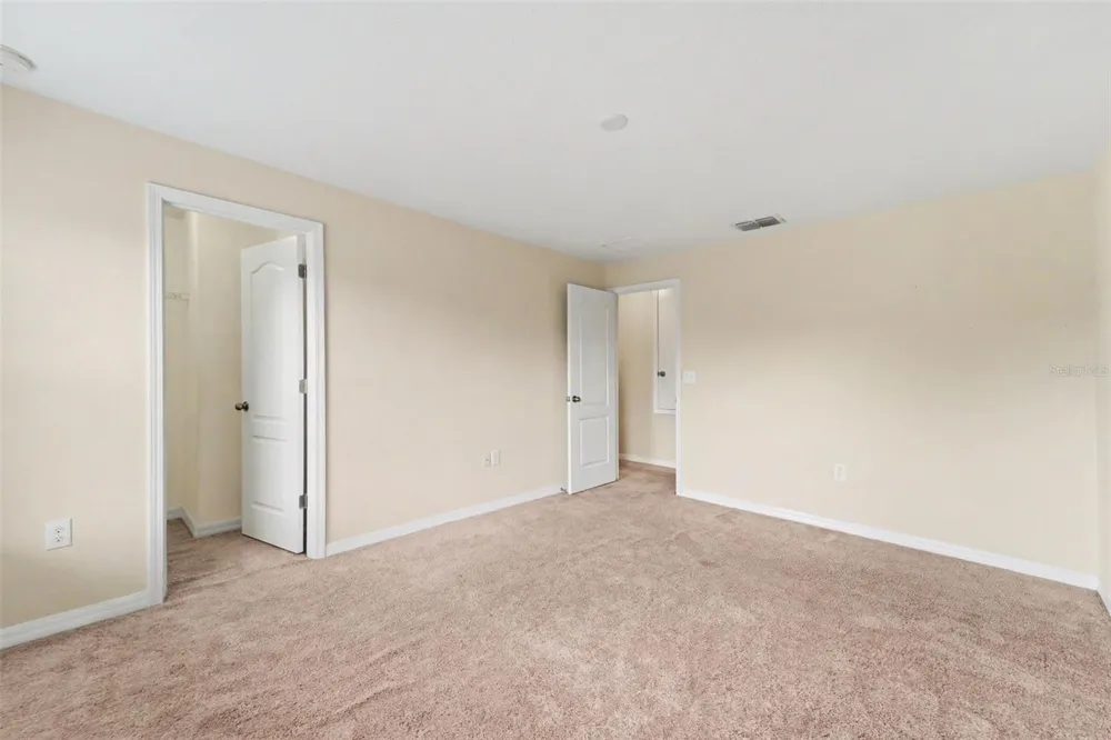 4260 FENNWOOD COURT Wesley Chapel, FL 33543