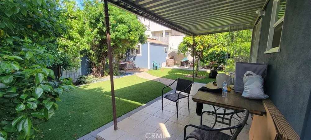 6467 Woodley Van Nuys, CA 91406