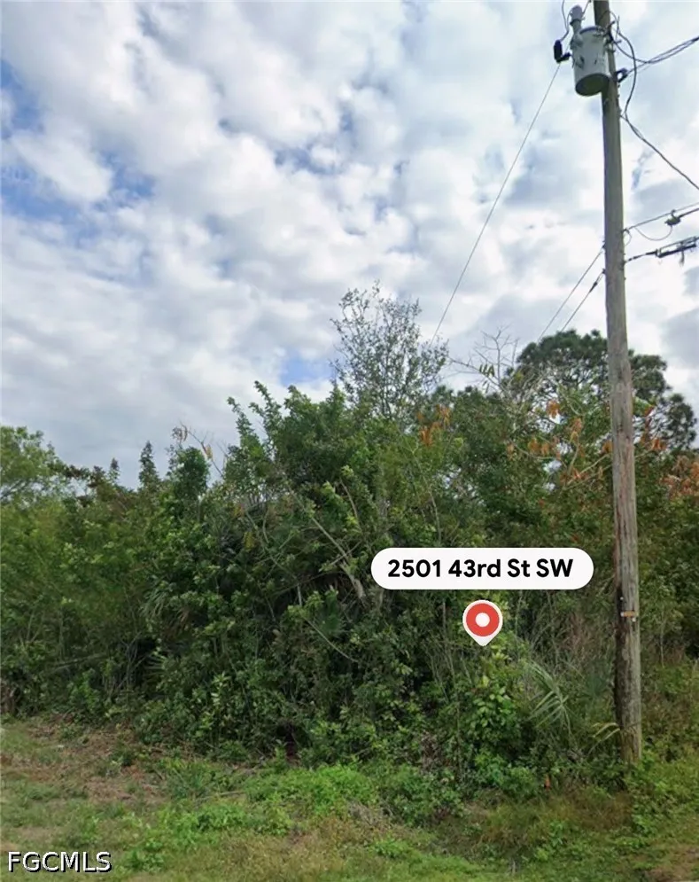 43rd Street SW Lehigh Acres, FL 33976
