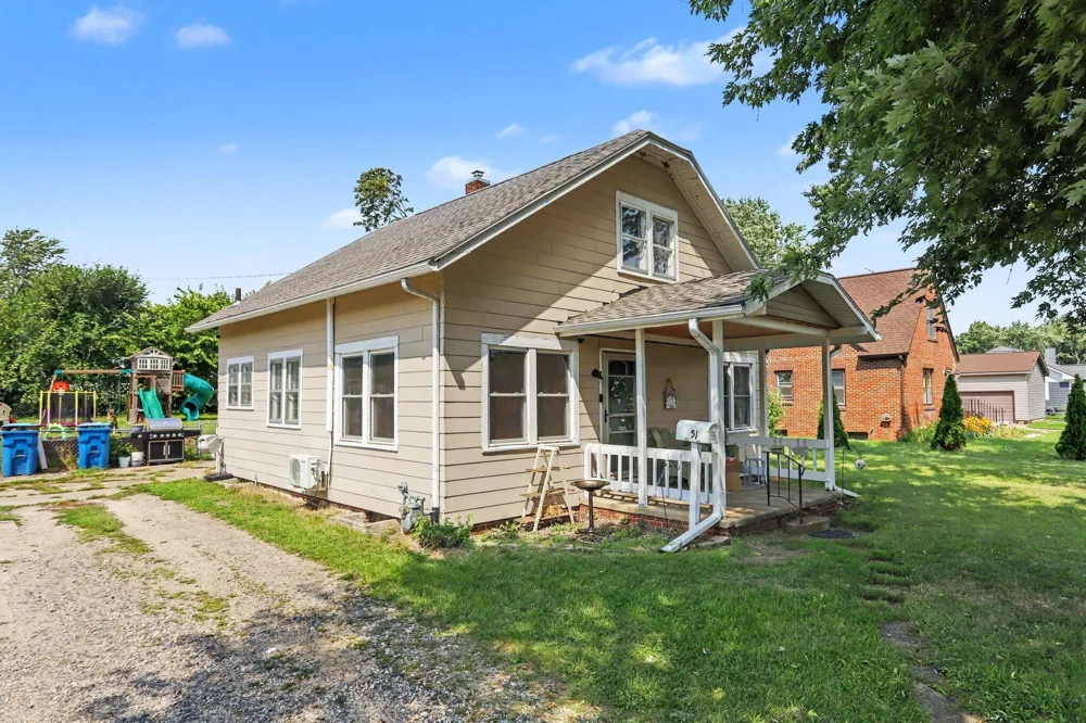 51 20th Street Battle Creek, MI 49015