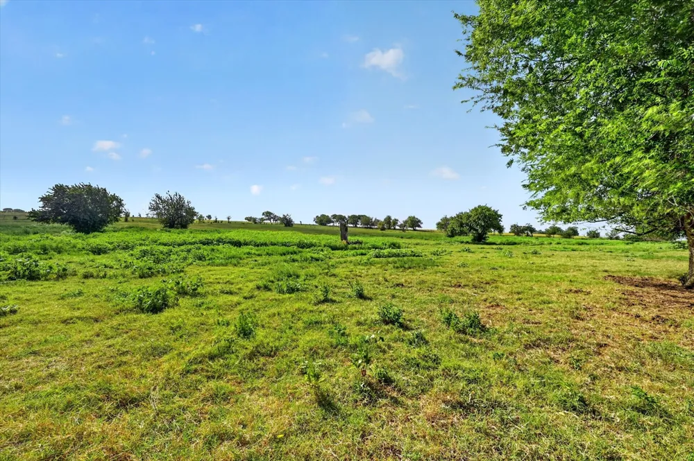 401 Dale Acres Road Italy, TX 76651