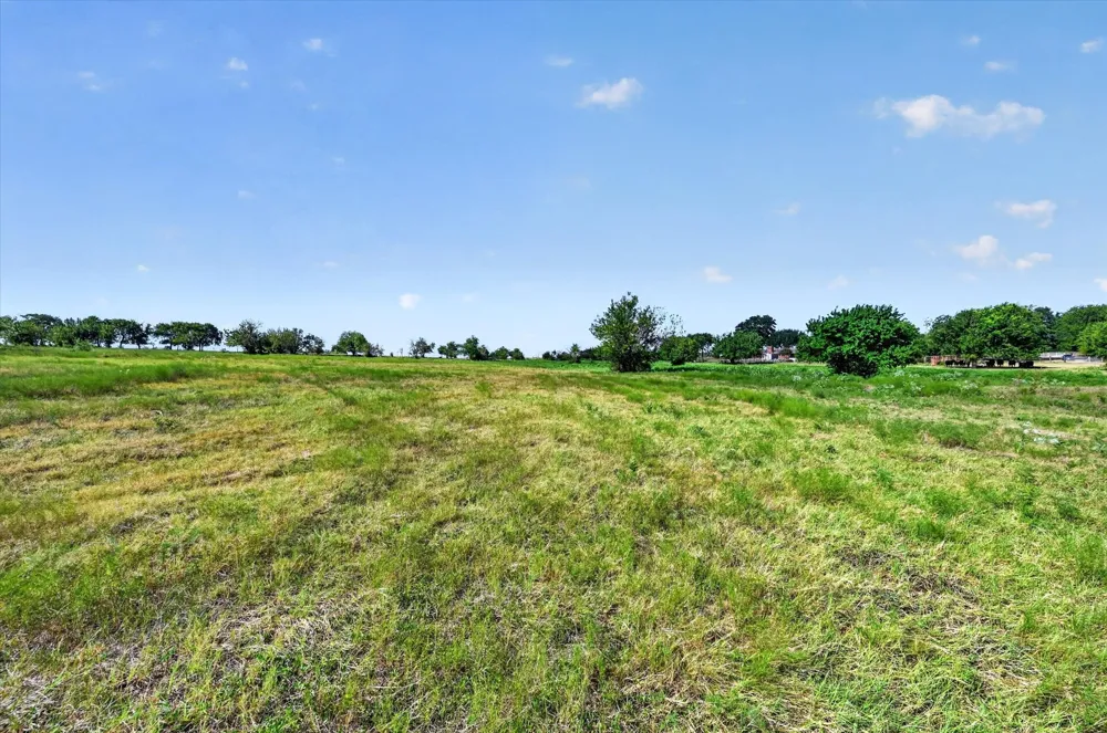 401 Dale Acres Road Italy, TX 76651