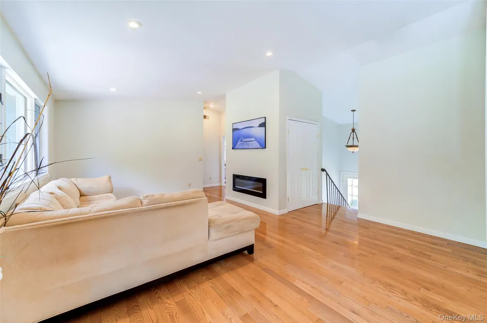 3561 Rte 94 Chester, NY 10918