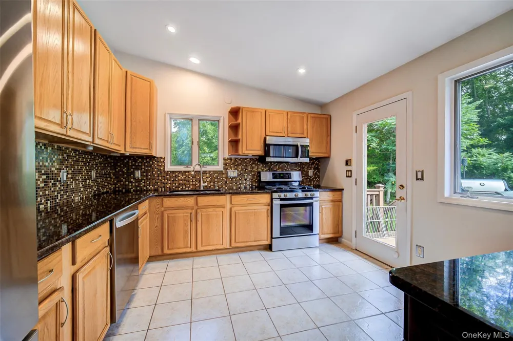 3561 Rte 94 Chester, NY 10918