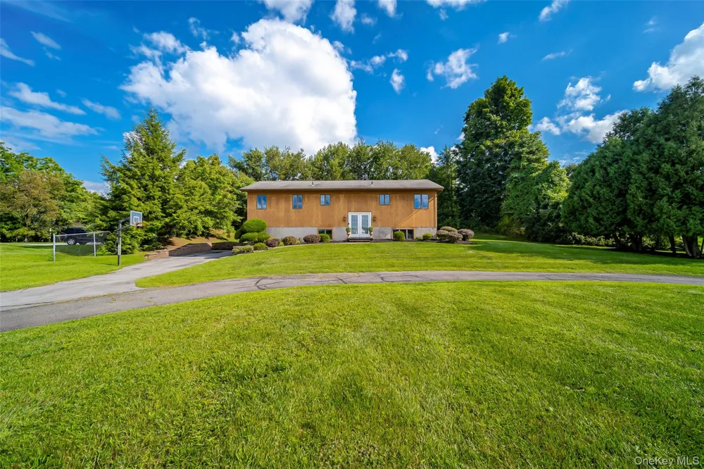 3561 Rte 94 Chester, NY 10918
