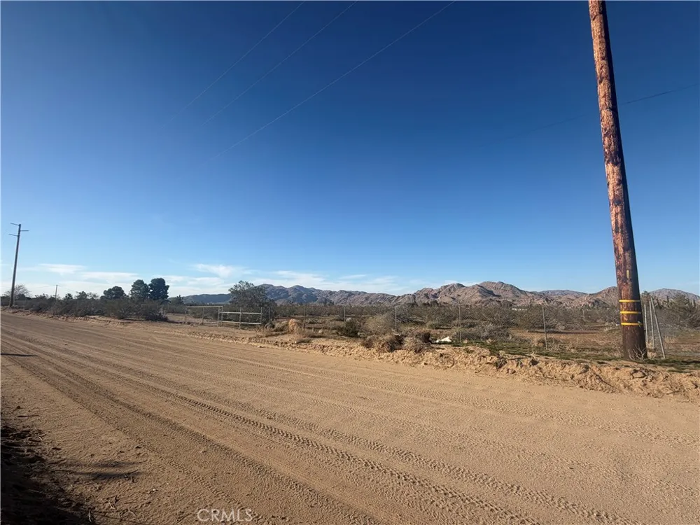 31020 Pawnee Street Lucerne Valley, CA 92356