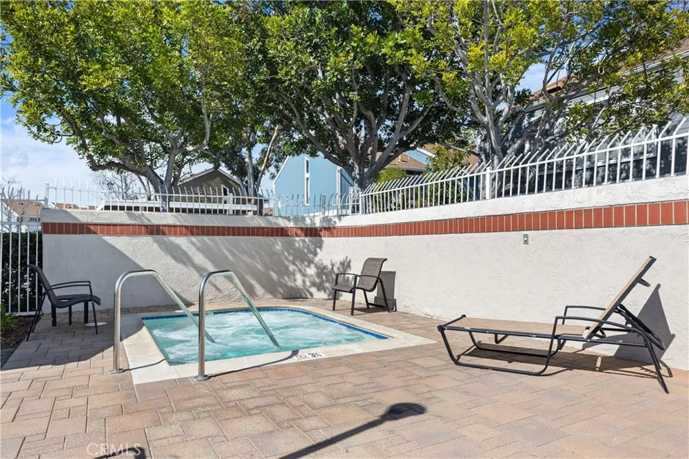 10 Birchwood Aliso Viejo, CA 92656
