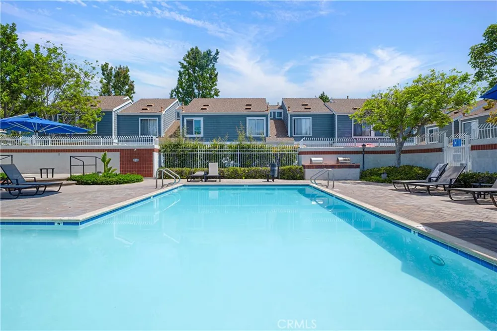 10 Birchwood Aliso Viejo, CA 92656