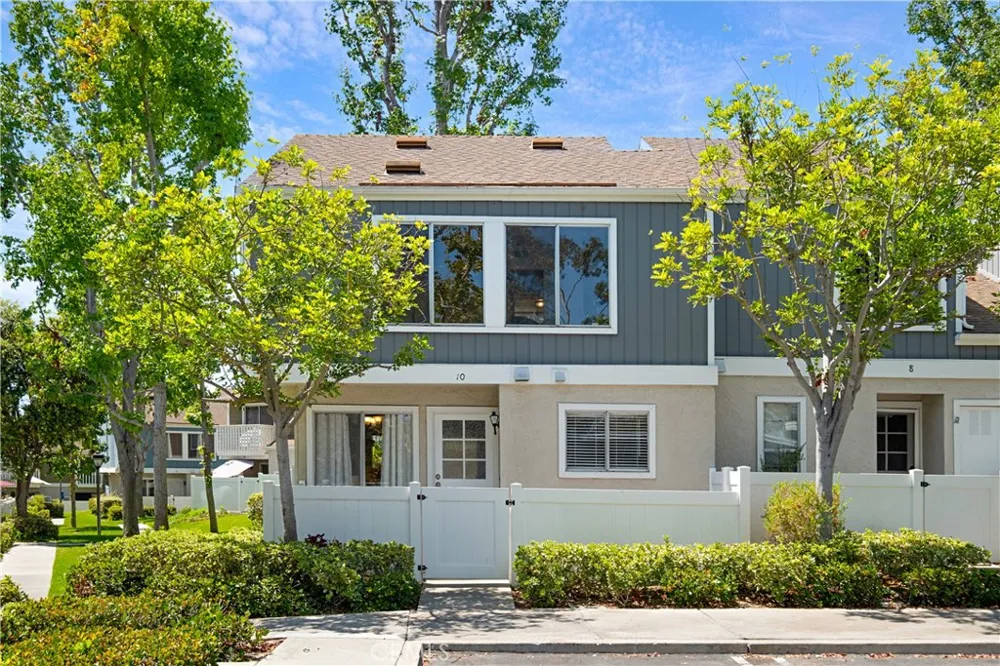 10 Birchwood Aliso Viejo, CA 92656