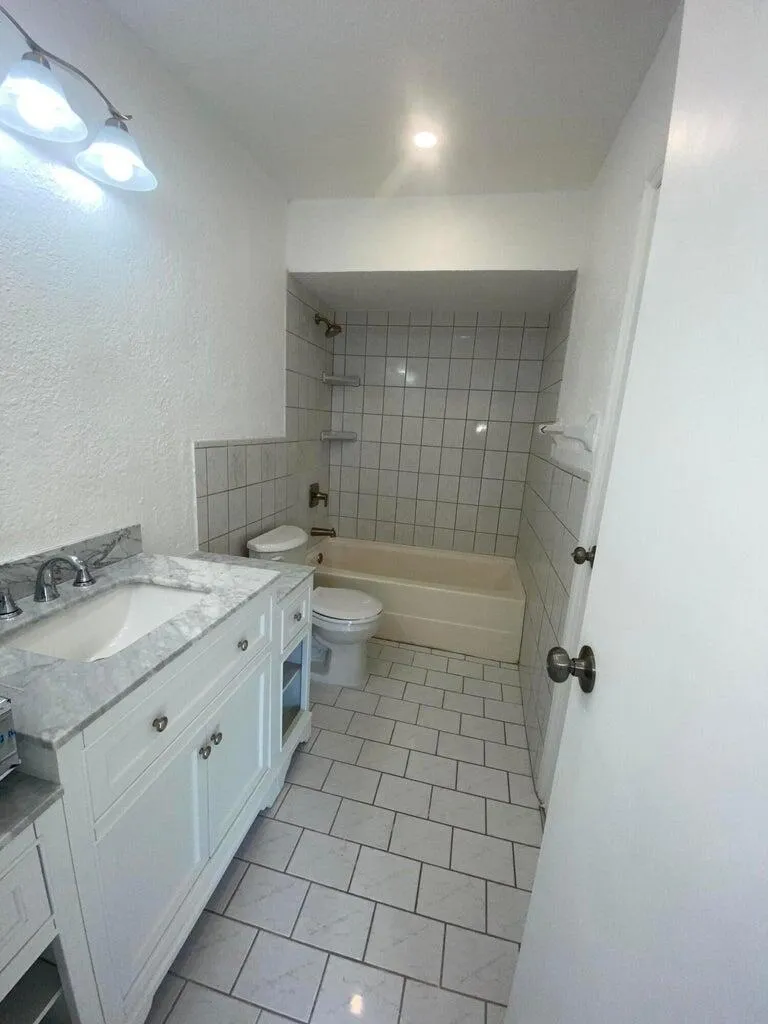 3031 E Missionwood Lane #C-51 Miramar, FL 33025
