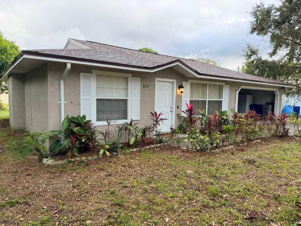 865 17TH LANE SW Vero Beach, FL 32962