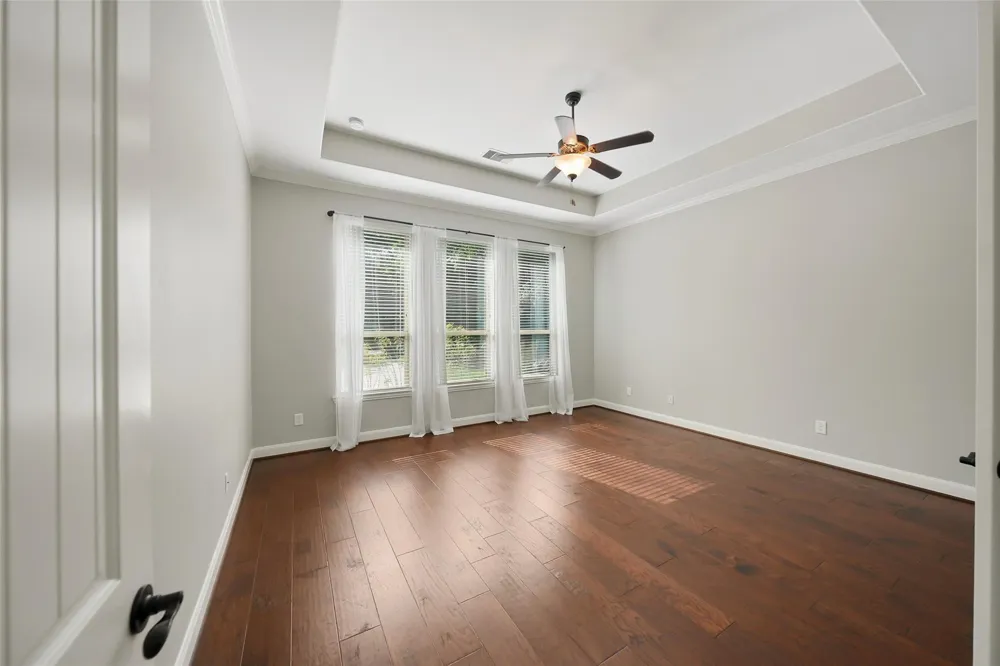 107 Jordans Place Montgomery, TX 77316