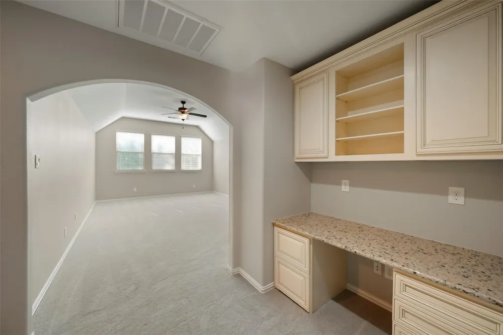 107 Jordans Place Montgomery, TX 77316