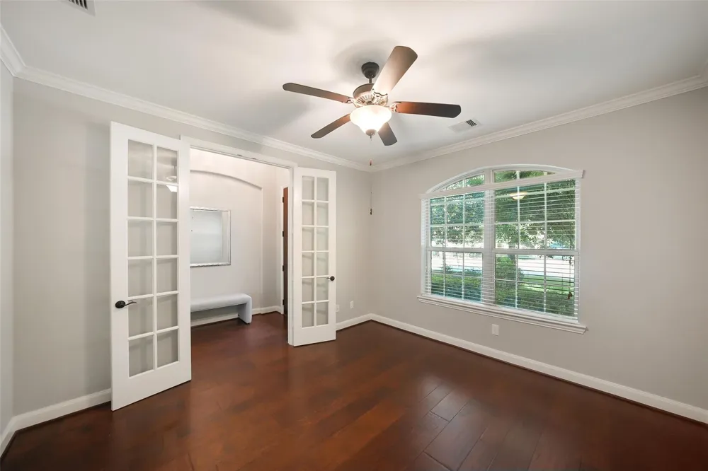 107 Jordans Place Montgomery, TX 77316