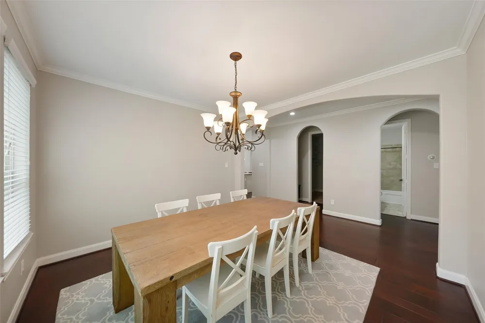 107 Jordans Place Montgomery, TX 77316
