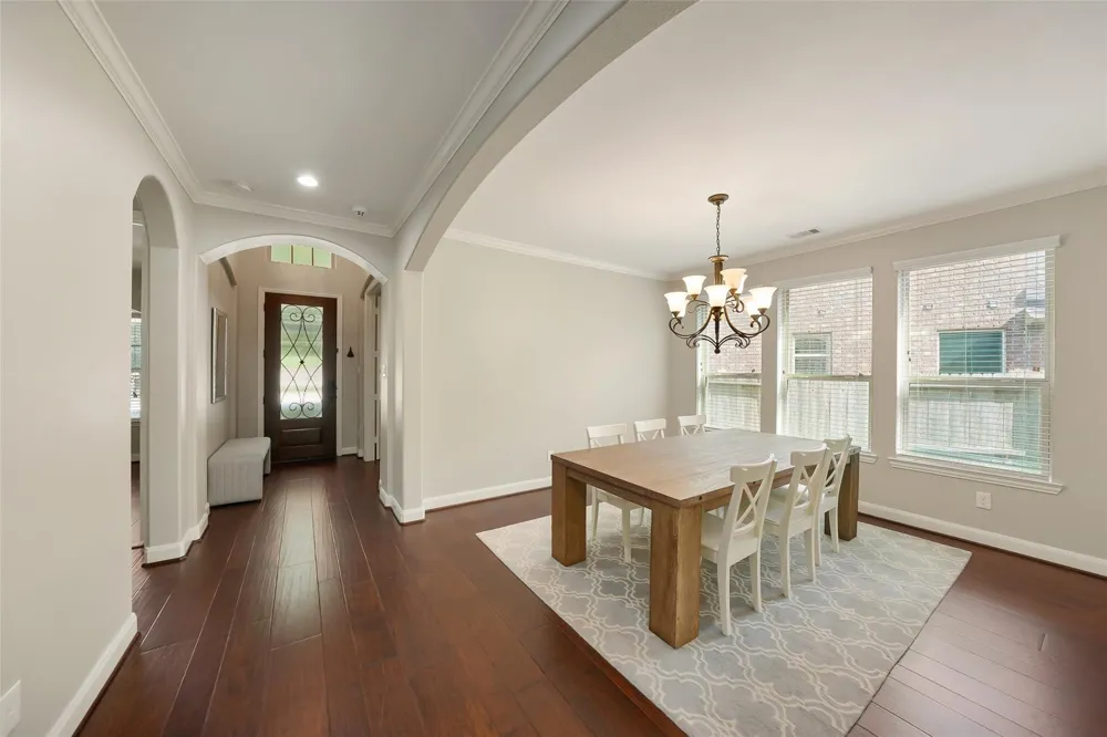 107 Jordans Place Montgomery, TX 77316