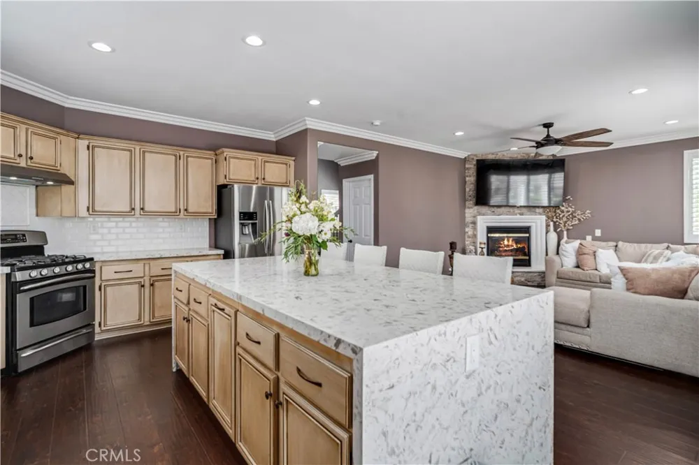 27648 Elk Ridge Castaic, CA 91384