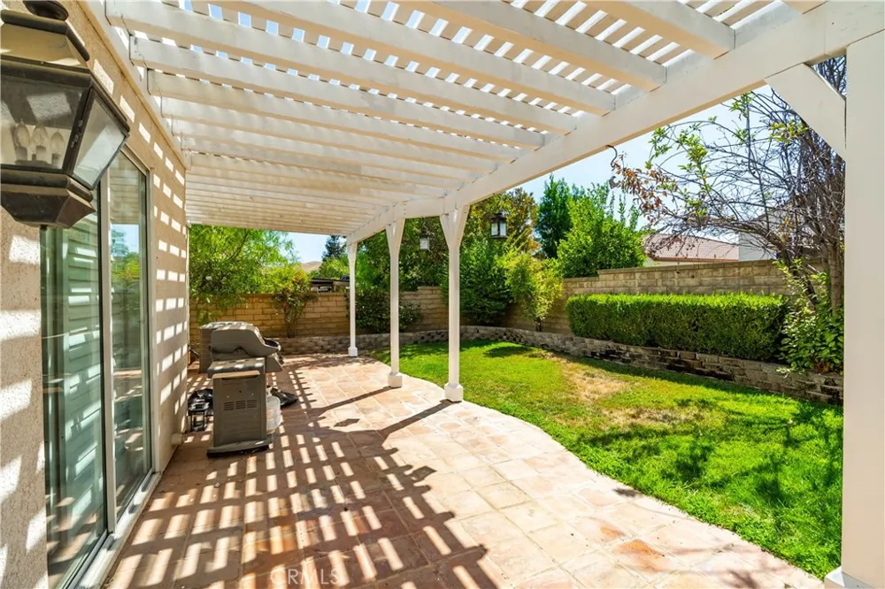 27648 Elk Ridge Castaic, CA 91384