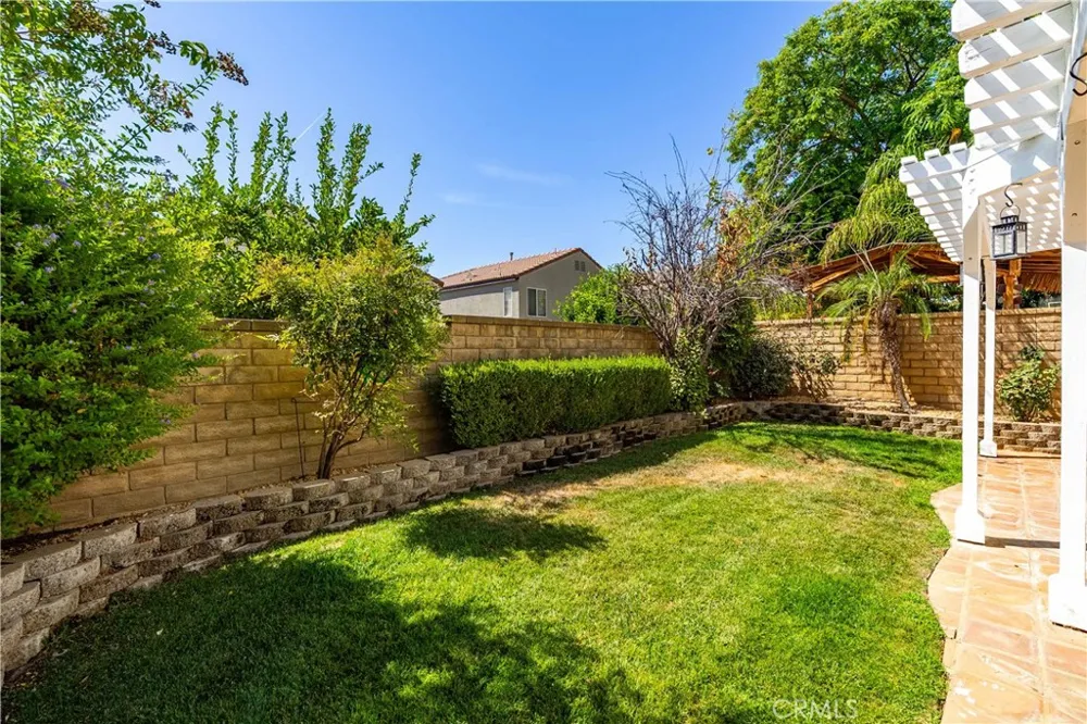 27648 Elk Ridge Castaic, CA 91384