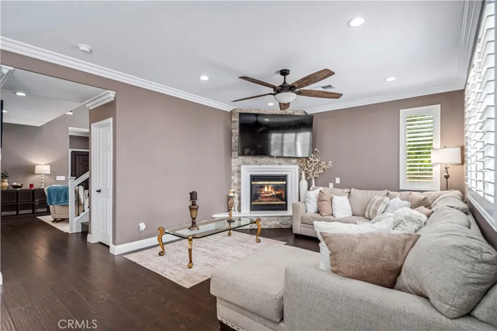 27648 Elk Ridge Castaic, CA 91384