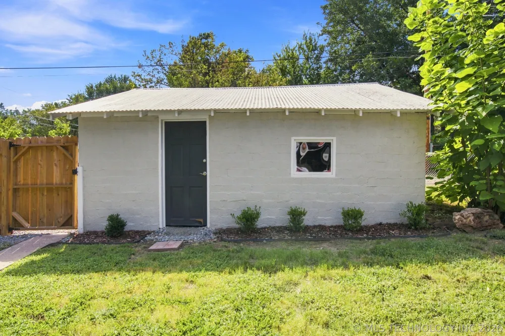500 C AVENUE Cleveland, OK 74020
