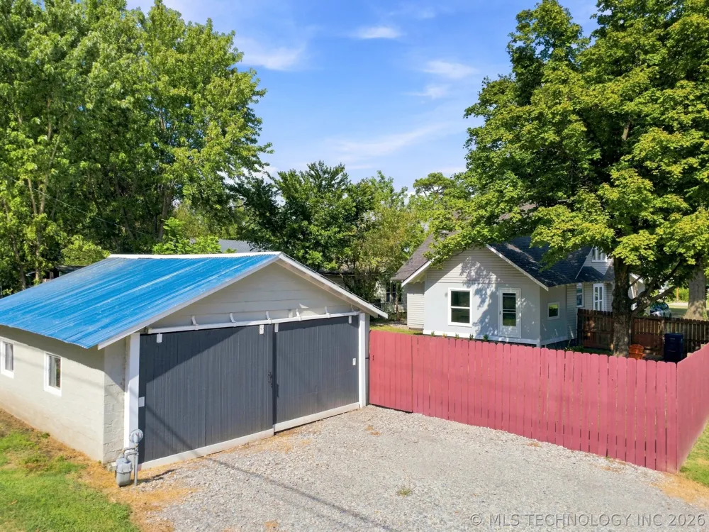 500 C AVENUE Cleveland, OK 74020