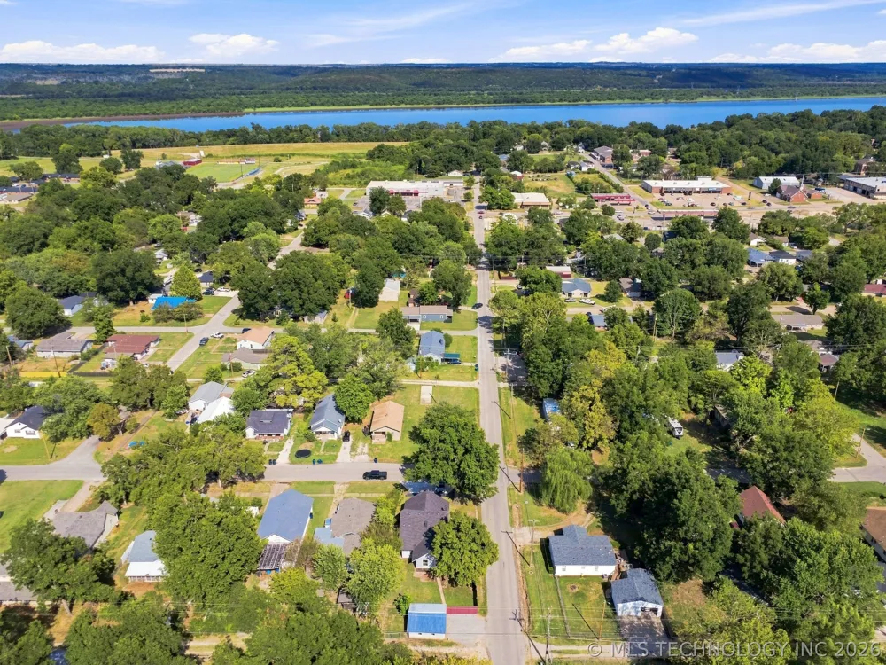 500 C AVENUE Cleveland, OK 74020