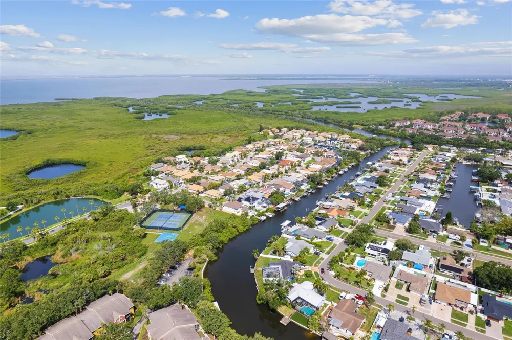 5809 IMPERIAL KEY Tampa, FL 33615