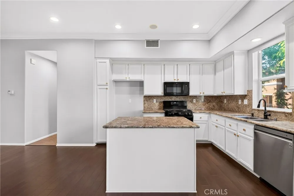 2260 Clark Fullerton, CA 92833