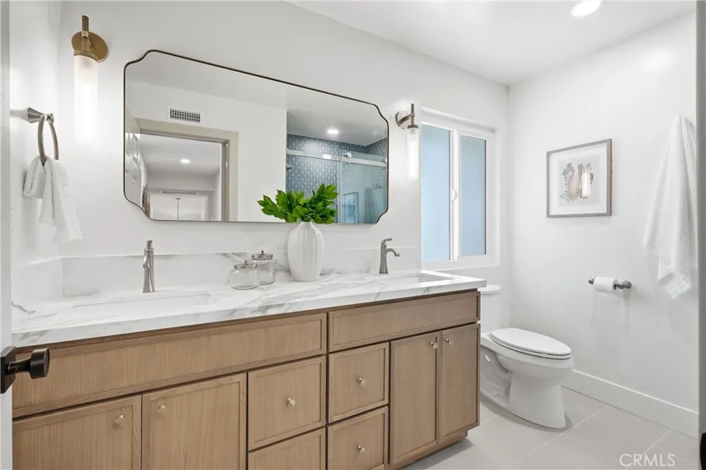 20302 Craimer Lane Huntington Beach, CA 92646