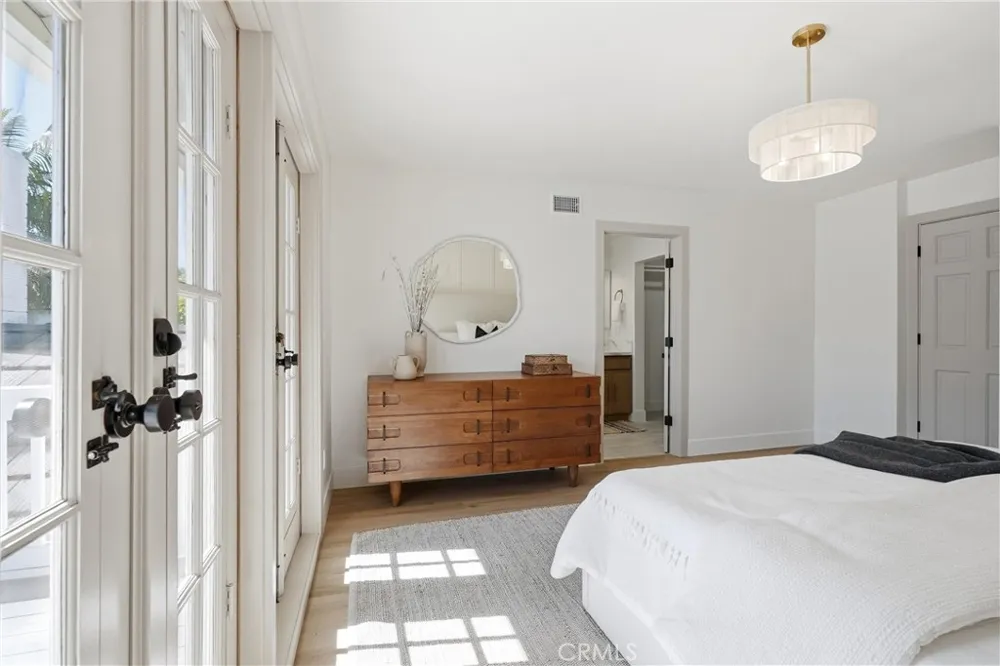 20302 Craimer Lane Huntington Beach, CA 92646