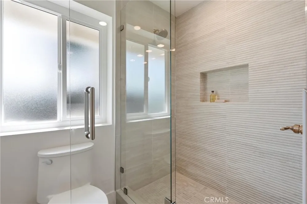 20302 Craimer Lane Huntington Beach, CA 92646