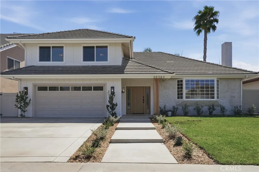 20302 Craimer Lane Huntington Beach, CA 92646