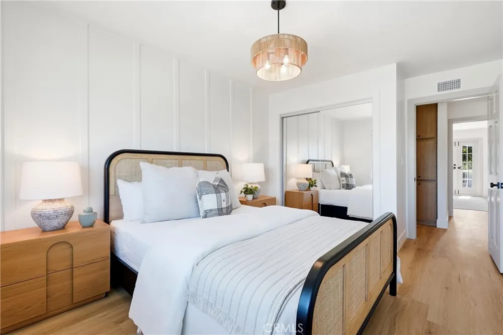 20302 Craimer Lane Huntington Beach, CA 92646