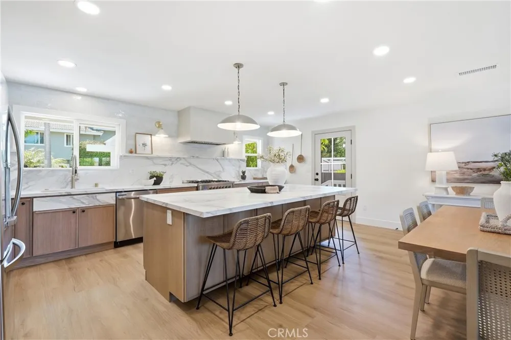 20302 Craimer Lane Huntington Beach, CA 92646