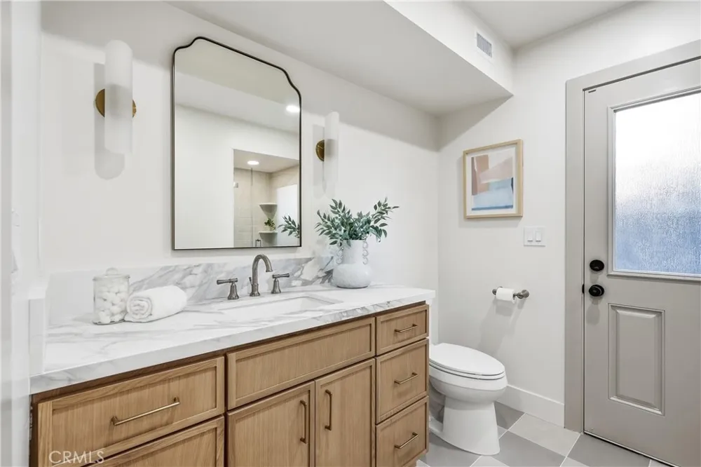 20302 Craimer Lane Huntington Beach, CA 92646
