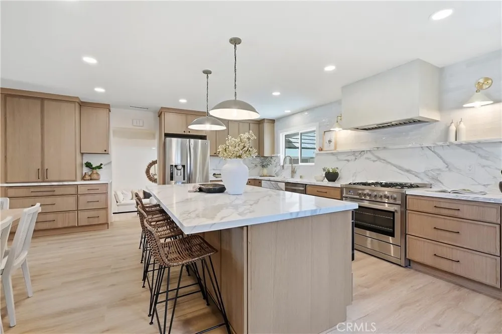20302 Craimer Lane Huntington Beach, CA 92646