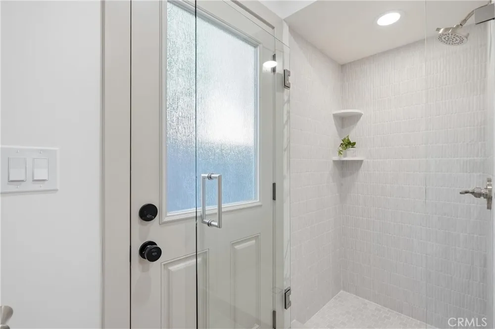 20302 Craimer Lane Huntington Beach, CA 92646