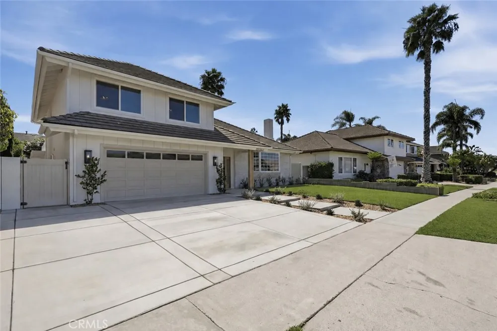 20302 Craimer Lane Huntington Beach, CA 92646
