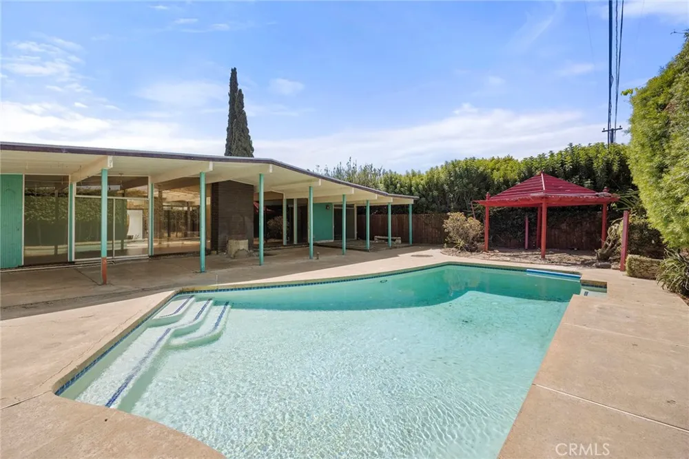 636 S Woodland Orange, CA 92869