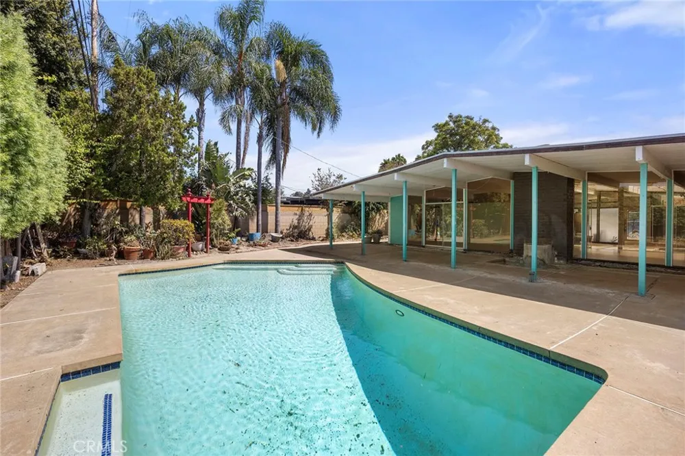 636 S Woodland Orange, CA 92869