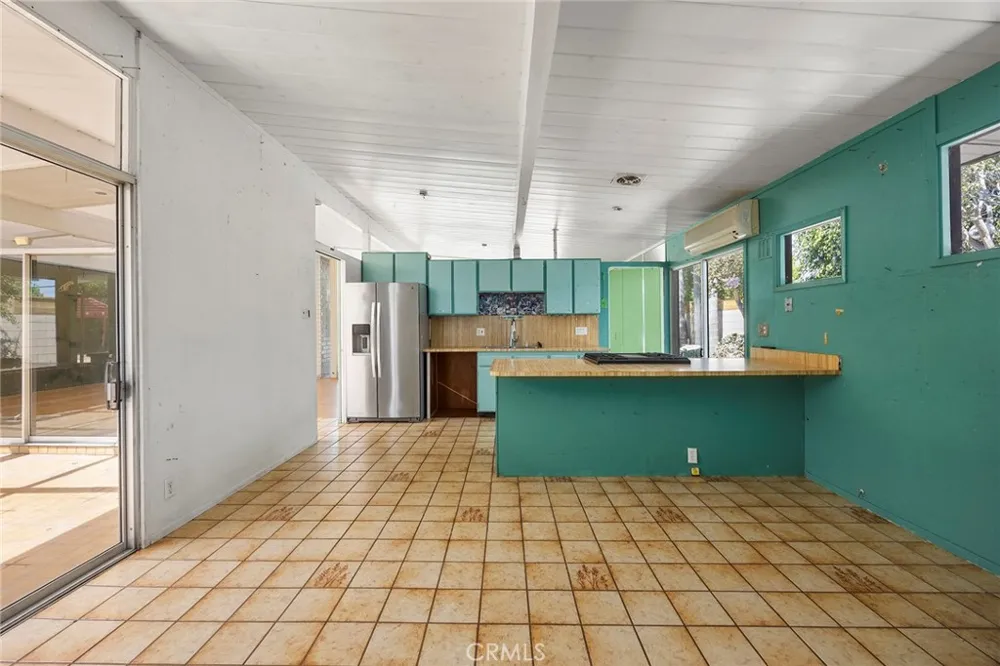 636 S Woodland Orange, CA 92869