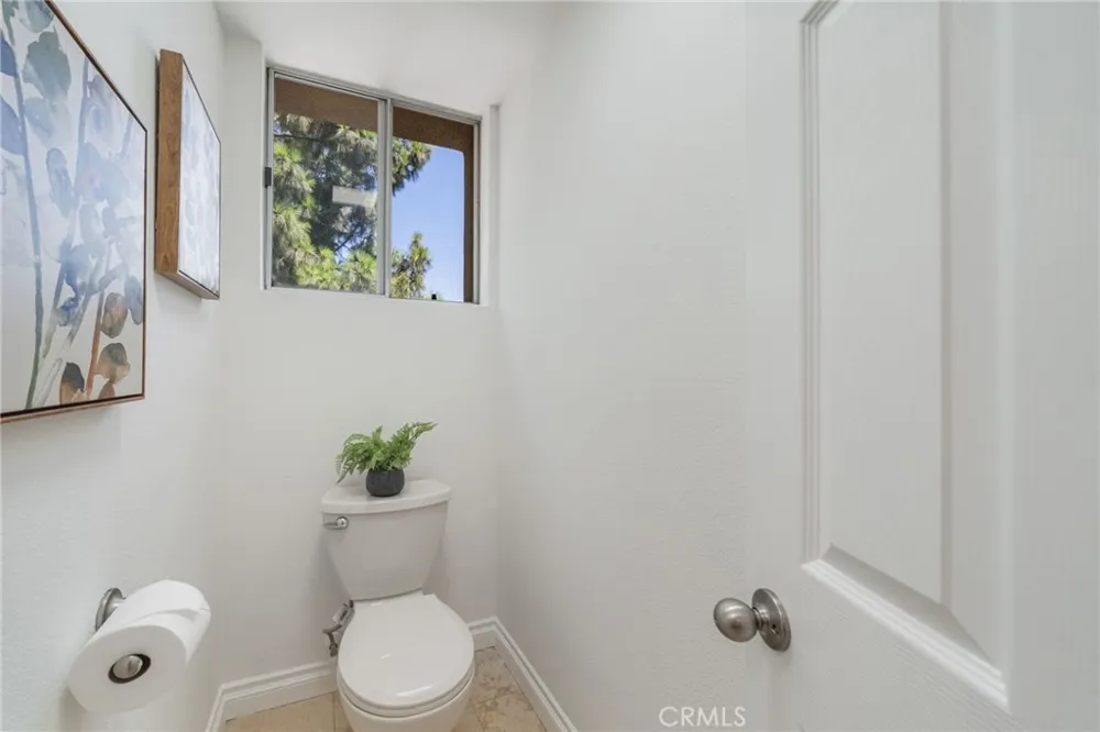84 Hawaii Drive Aliso Viejo, CA 92656