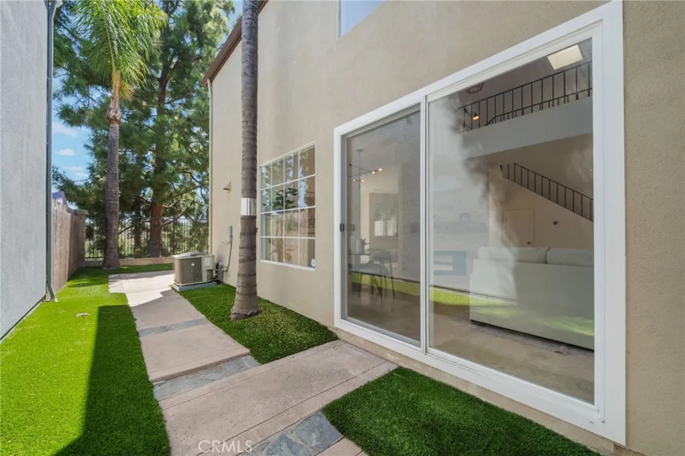 84 Hawaii Drive Aliso Viejo, CA 92656