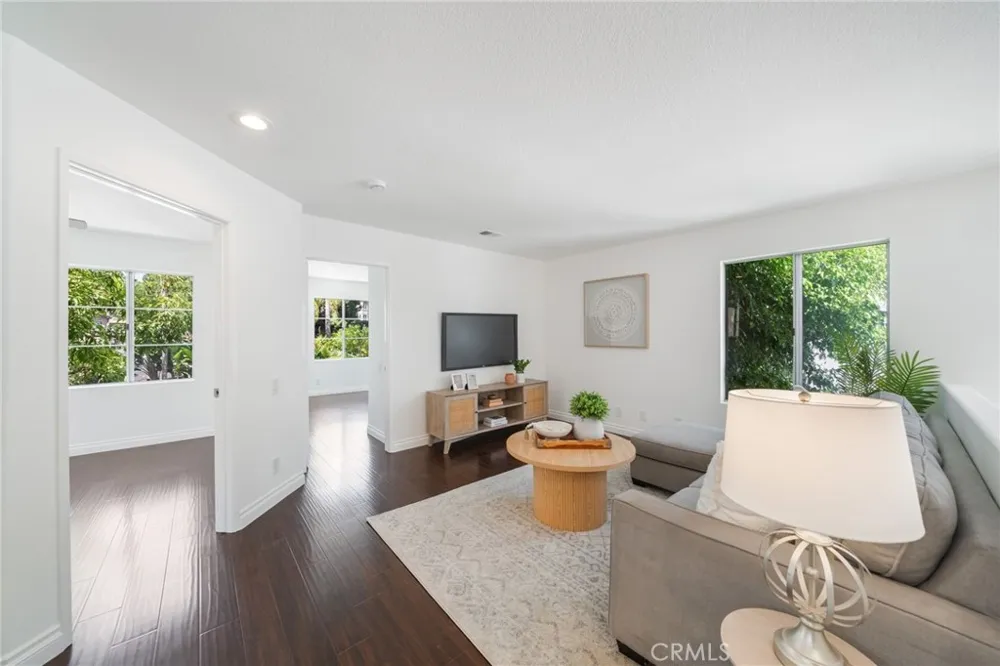 84 Hawaii Drive Aliso Viejo, CA 92656
