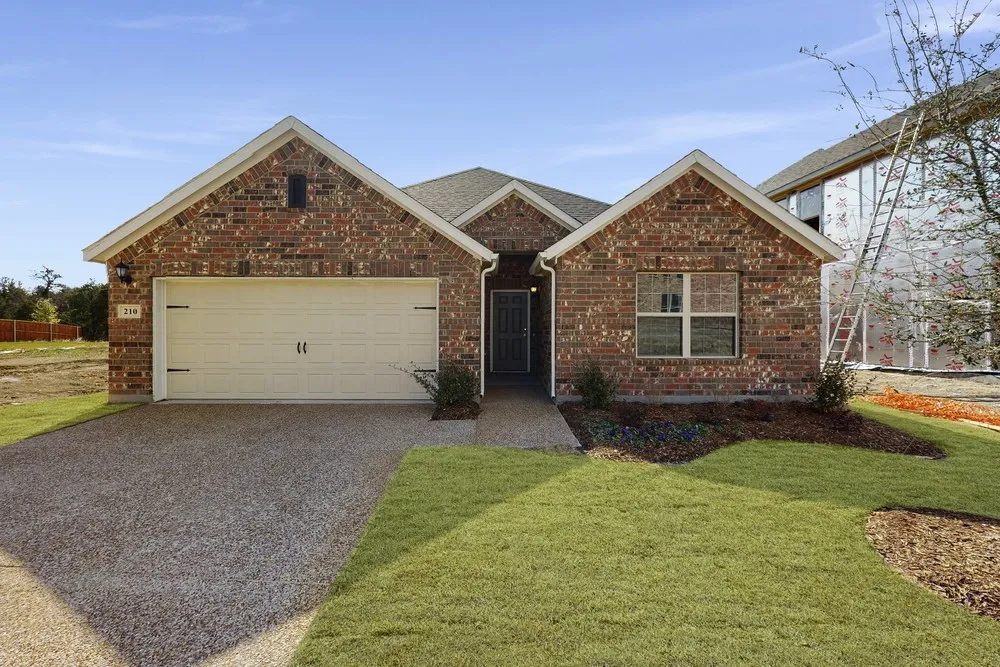 210 Lindenwood Avenue Melissa, TX 75454