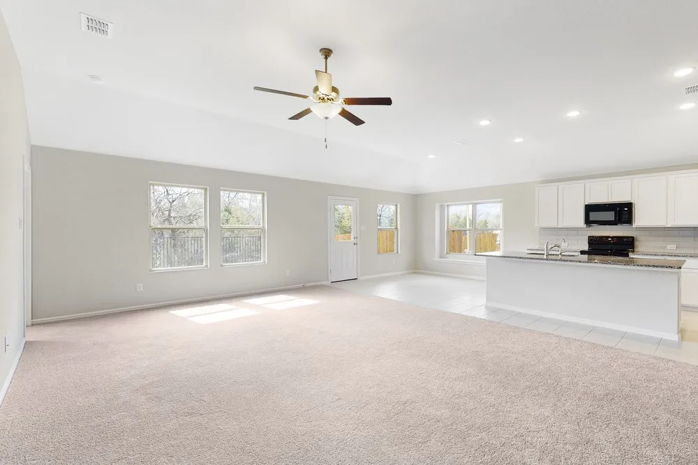 210 Lindenwood Avenue Melissa, TX 75454